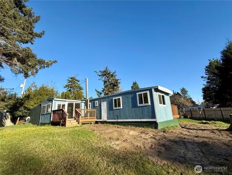 1623 Cooper Street S Westport WA 98595