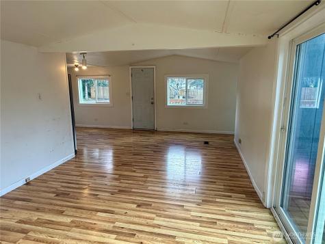 1623 Cooper Street S Westport WA 98595