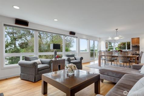 3437 13th Avenue W Seattle WA 98119