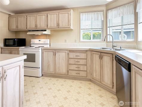 2610 E Section Street Mount Vernon WA 98274