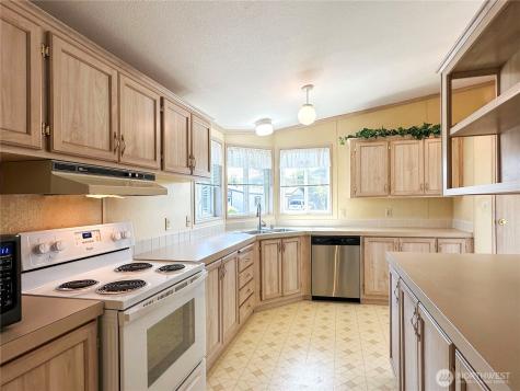 2610 E Section Street Mount Vernon WA 98274