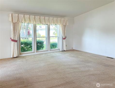 2610 E Section Street Mount Vernon WA 98274