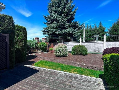 2610 E Section Street Mount Vernon WA 98274