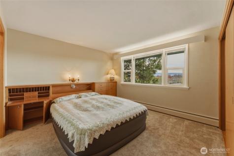 950 SE 12th Street College Place WA 99324