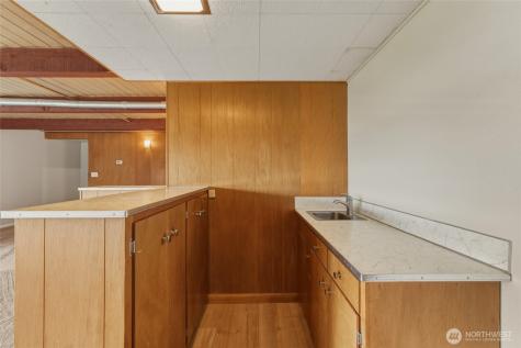 950 SE 12th Street College Place WA 99324