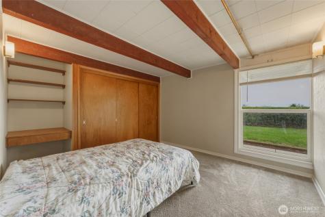 950 SE 12th Street College Place WA 99324