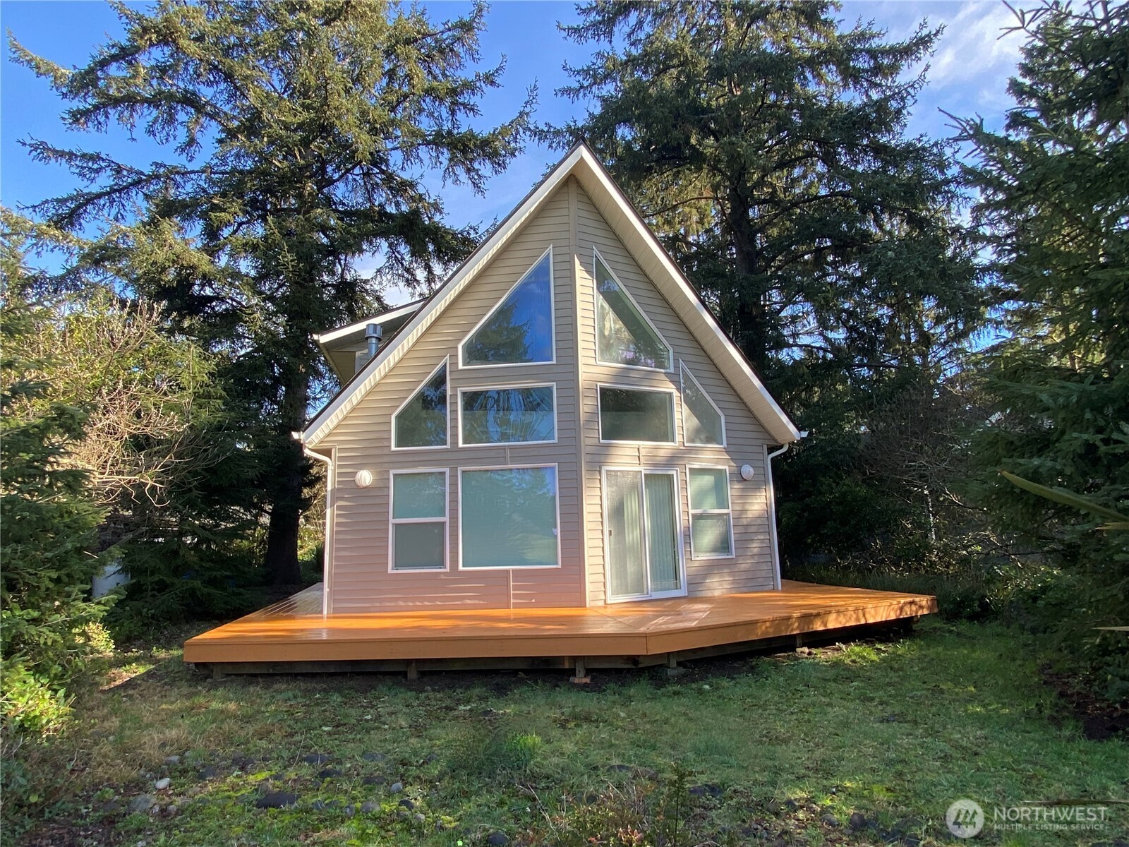169 Octopus Avenue NE Ocean Shores WA 98569
