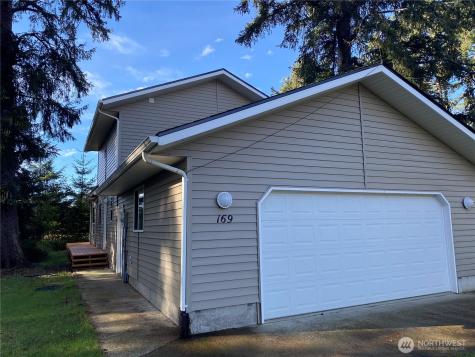 169 Octopus Avenue NE Ocean Shores WA 98569