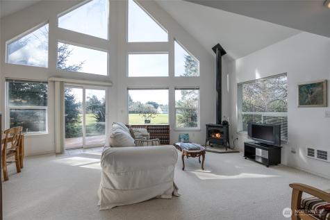 169 Octopus Avenue NE Ocean Shores WA 98569