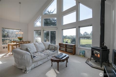 169 Octopus Avenue NE Ocean Shores WA 98569