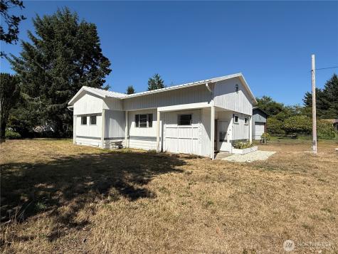 1413 322nd Place Ocean Park WA 98640
