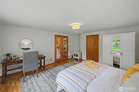 2142 N 192nd Street Shoreline WA 98133