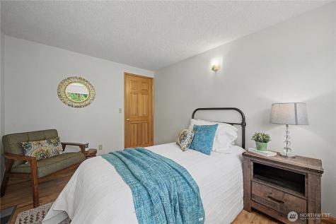 2142 N 192nd Street Shoreline WA 98133