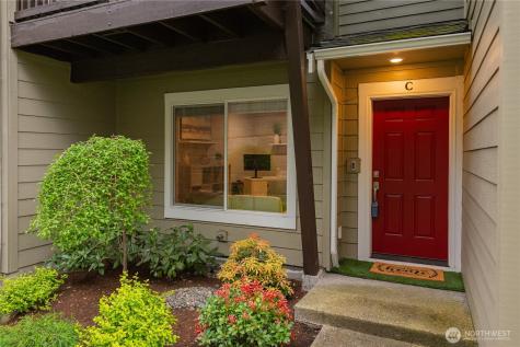 17533 110th Avenue E Puyallup WA 98374