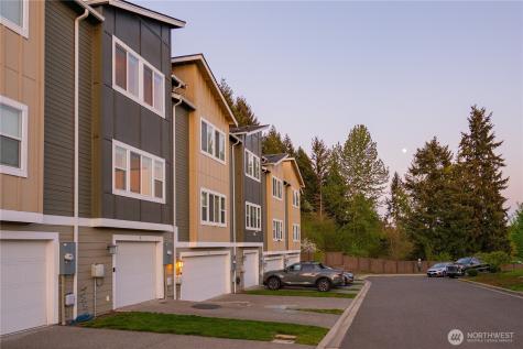 17533 110th Avenue E Puyallup WA 98374