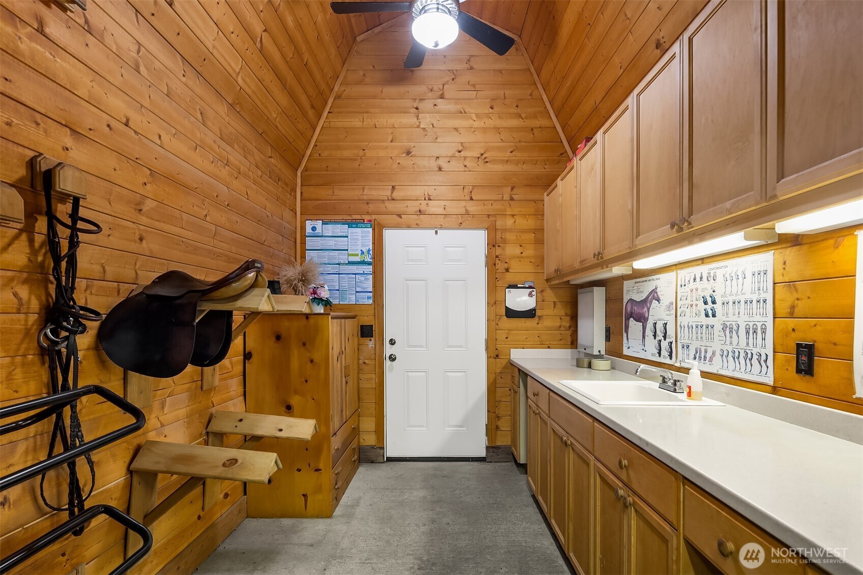 1204 SE Oak Road Port Orchard WA 98367