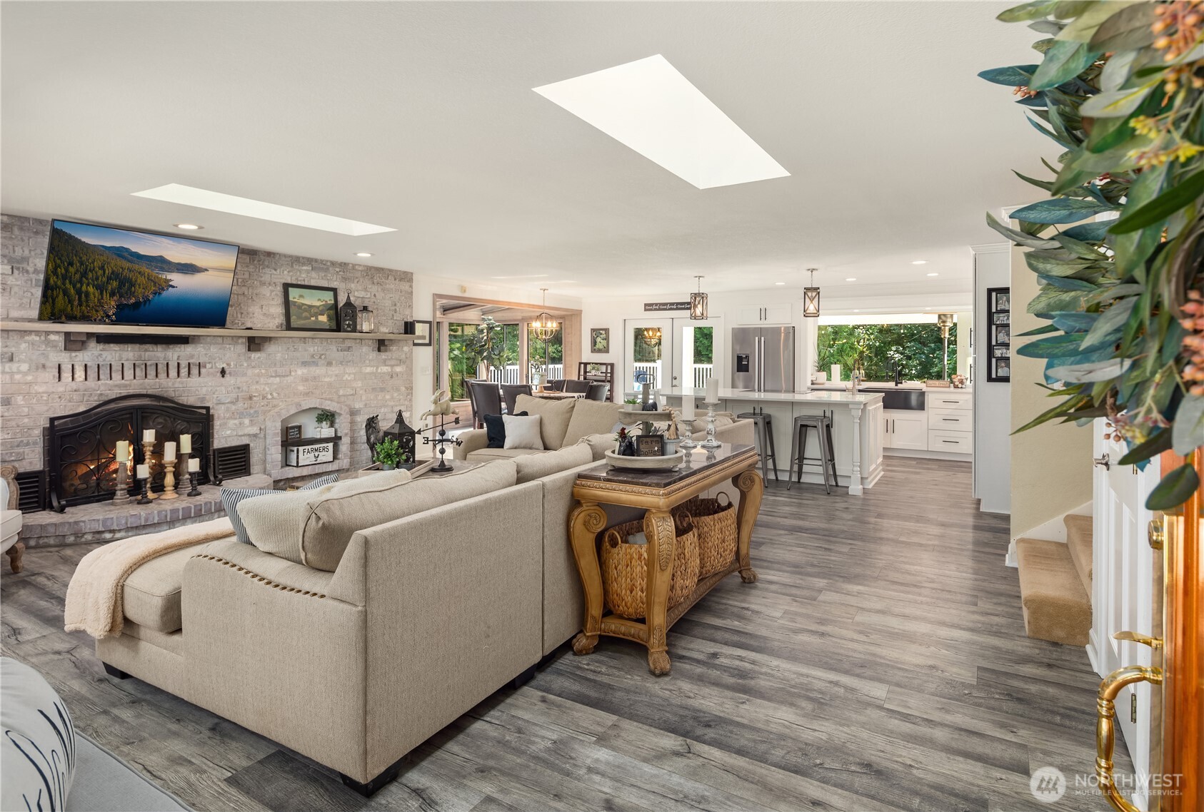 1204 SE Oak Road Port Orchard WA 98367