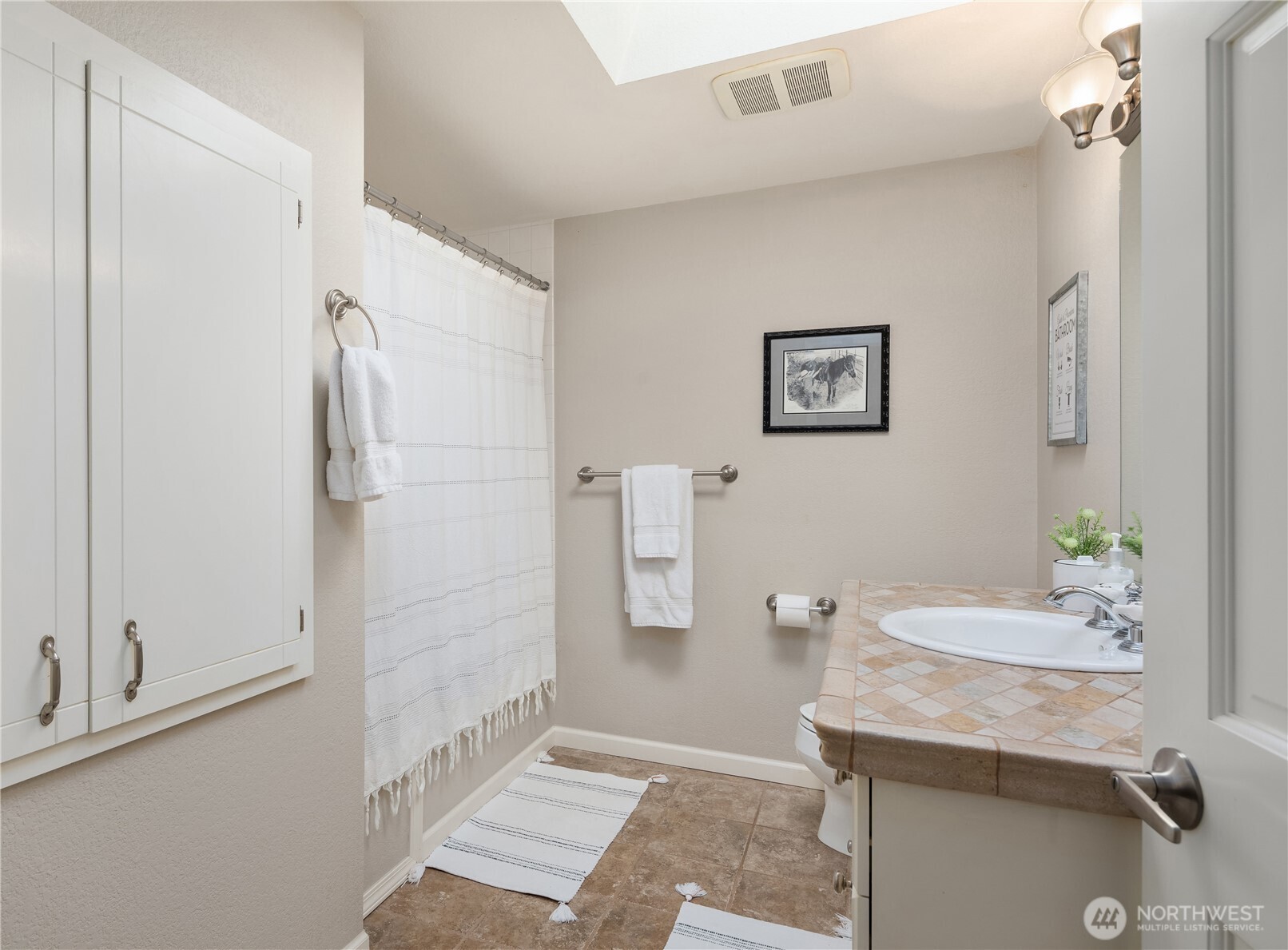 1204 SE Oak Road Port Orchard WA 98367