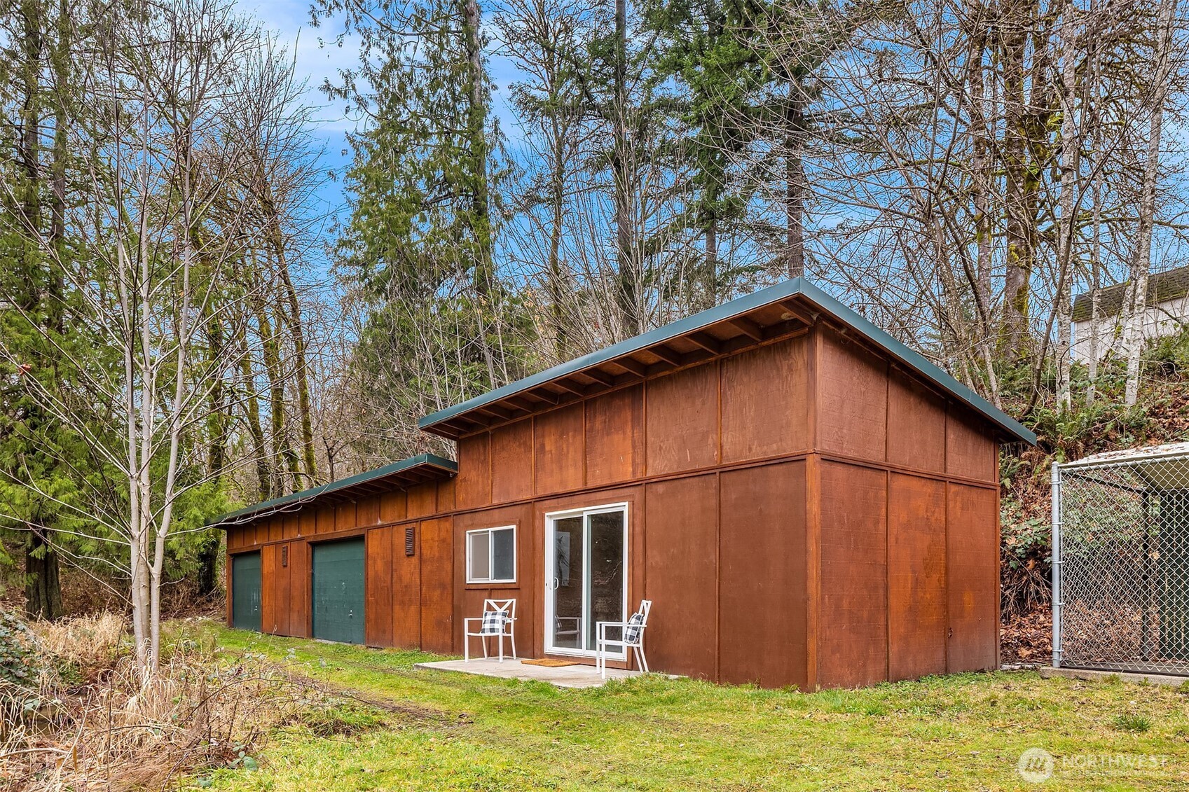 1204 SE Oak Road Port Orchard WA 98367