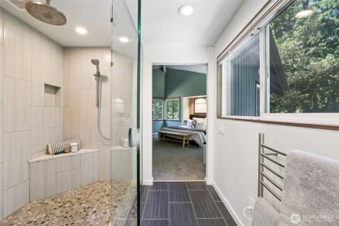 128 SW 208th Street Normandy Park WA 98166