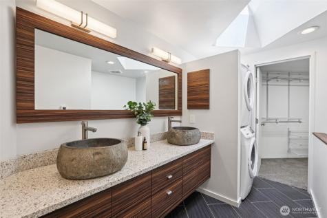 128 SW 208th Street Normandy Park WA 98166