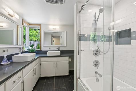 128 SW 208th Street Normandy Park WA 98166