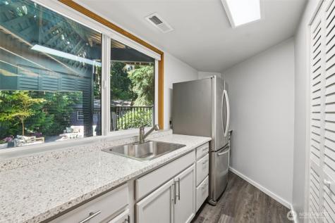 128 SW 208th Street Normandy Park WA 98166