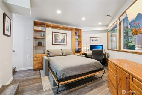 128 SW 208th Street Normandy Park WA 98166