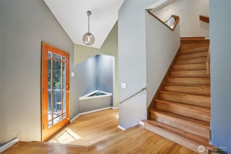 128 SW 208th Street Normandy Park WA 98166