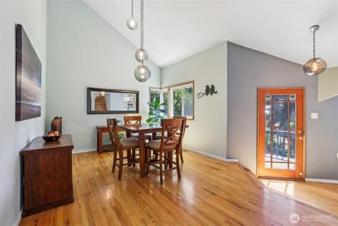 128 SW 208th Street Normandy Park WA 98166