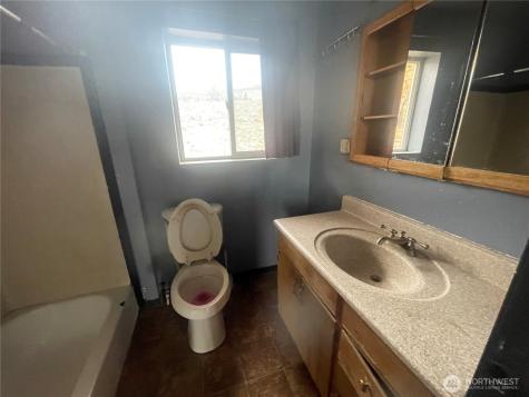 172 Cayuse Mountain Road Tonasket WA 98855