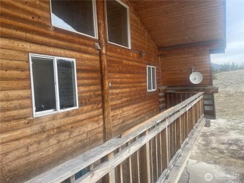 172 Cayuse Mountain Road Tonasket WA 98855