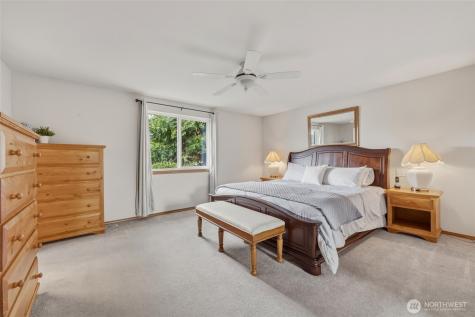 6304 57th Place SE Lacey WA 98513