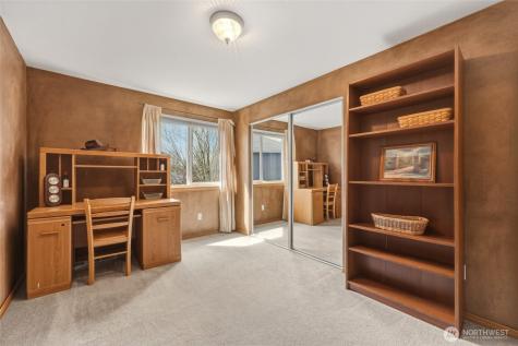 6304 57th Place SE Lacey WA 98513