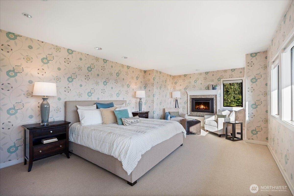 8297 SE 82nd Street Mercer Island WA 98040