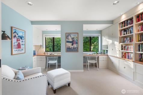 8297 SE 82nd Street Mercer Island WA 98040