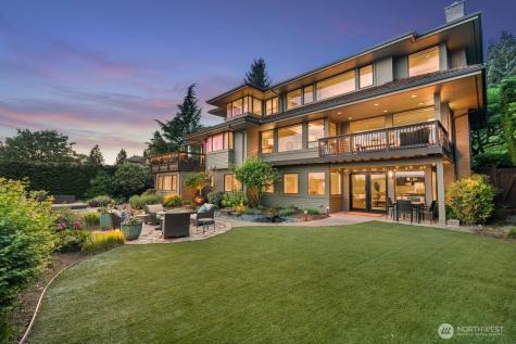 8297 SE 82nd Street Mercer Island WA 98040