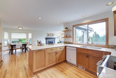 1502 223rd Place NE Sammamish WA 98074