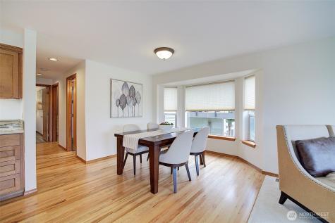 1502 223rd Place NE Sammamish WA 98074