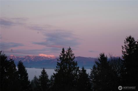 1502 223rd Place NE Sammamish WA 98074