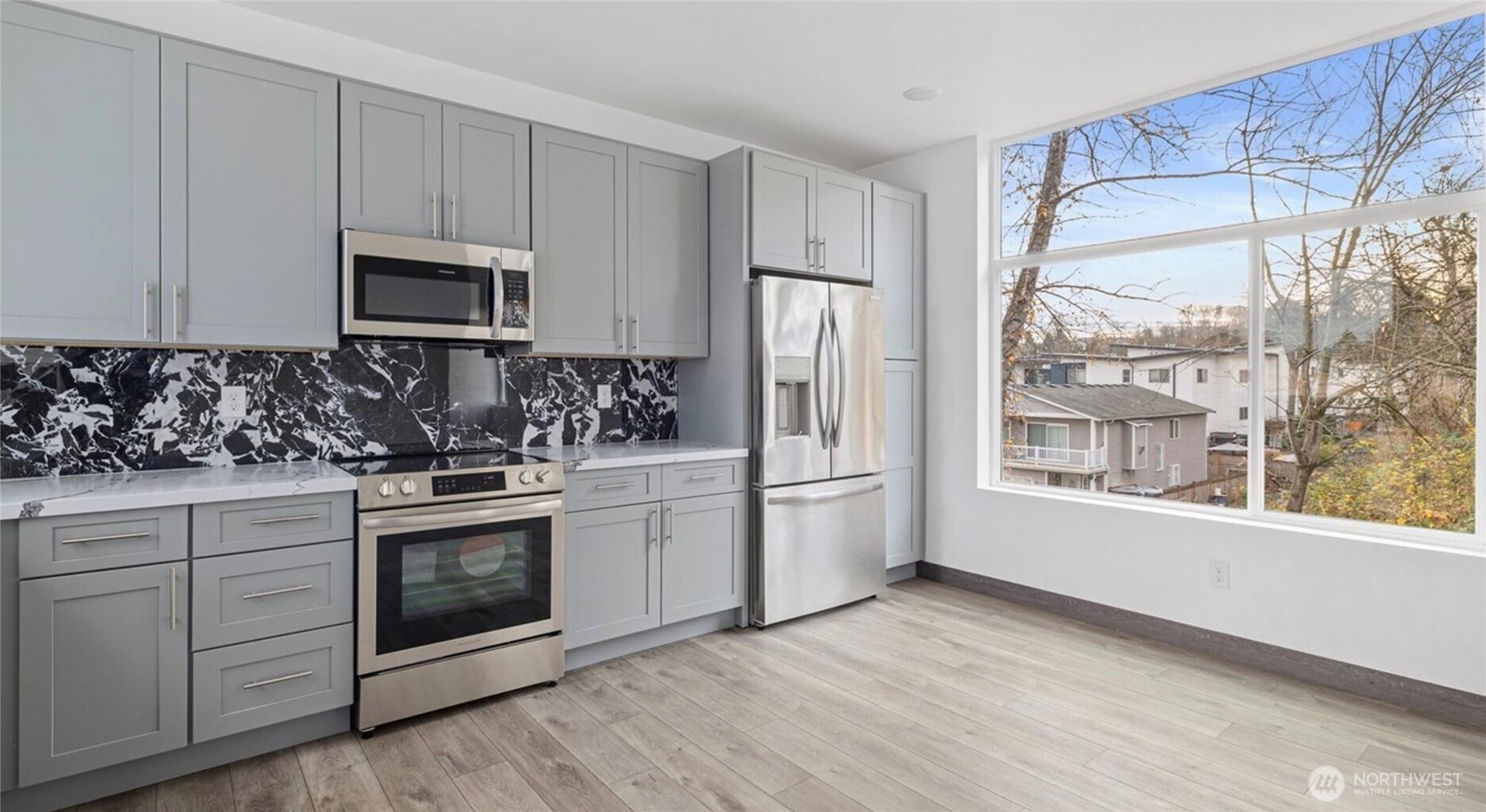 8612 42nd Avenue S Seattle WA 98118