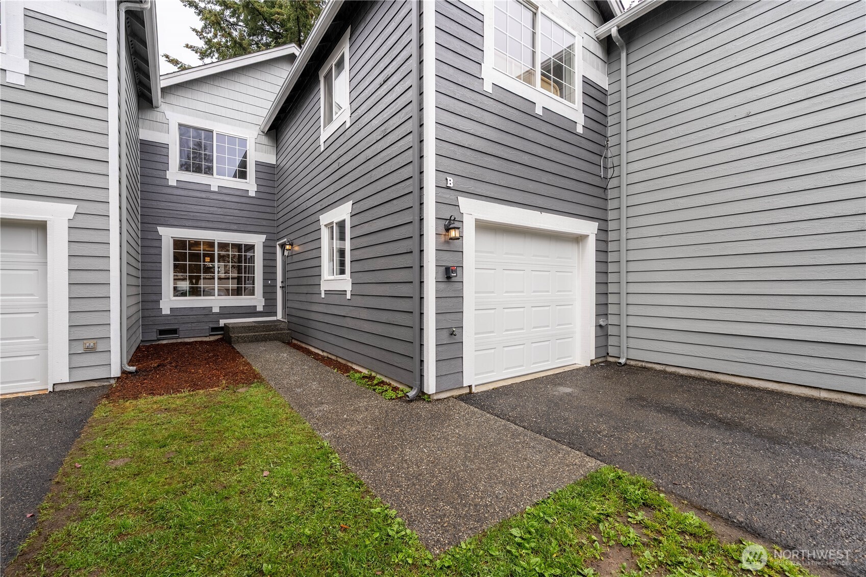 6916 Rainier Drive Everett WA 98203