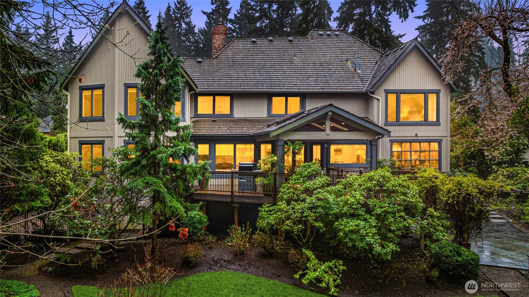 3240 126th Avenue NE Bellevue WA 98005