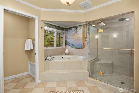 3240 126th Avenue NE Bellevue WA 98005