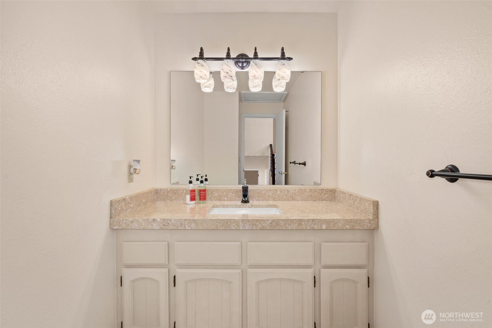 1336 Paradise Court SE Lacey WA 98503