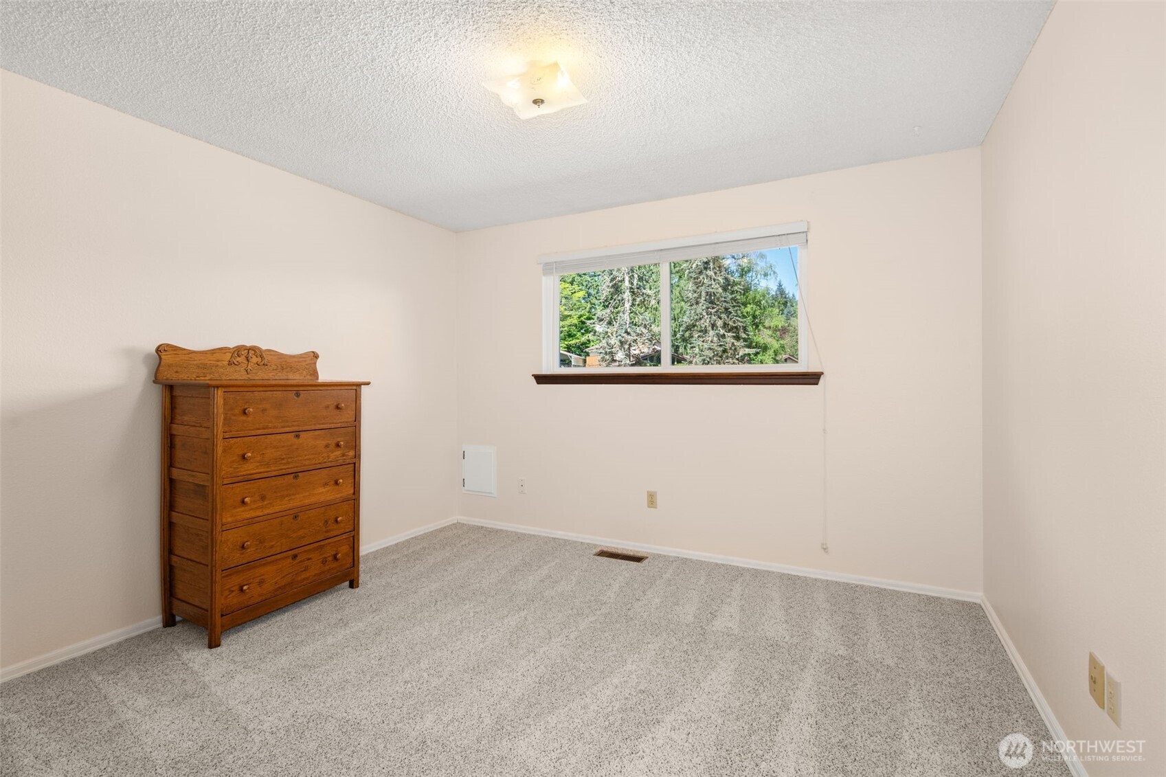 1336 Paradise Court SE Lacey WA 98503