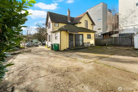 3226 S Edmunds Street Seattle WA 98118