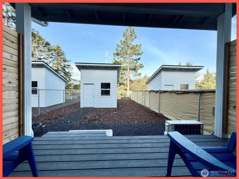 609 Sunset Avenue NE Ocean Shores WA 98569