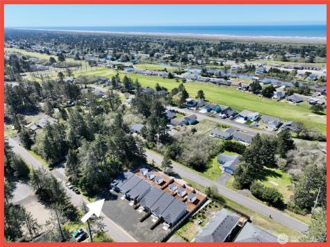 609 Sunset Avenue NE Ocean Shores WA 98569