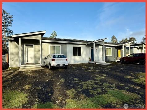 609 Sunset Avenue NE Ocean Shores WA 98569